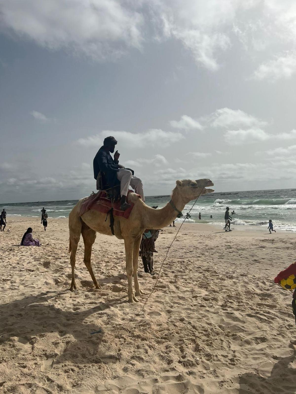 Transit Hotel Nouakchott Bagian luar foto